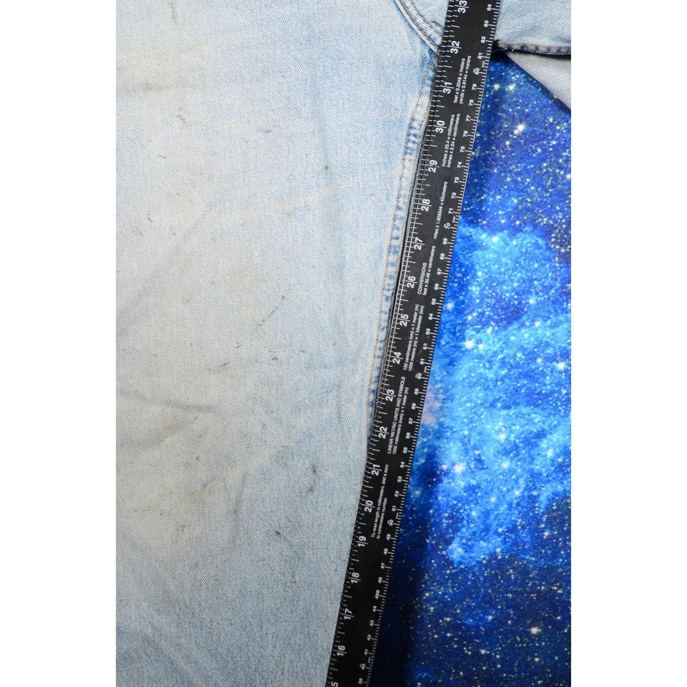 Vintage Levis Relaxed Straight Leg Jeans Mens 34x32 Light Wash Blue Denim - Picture 9 of 10